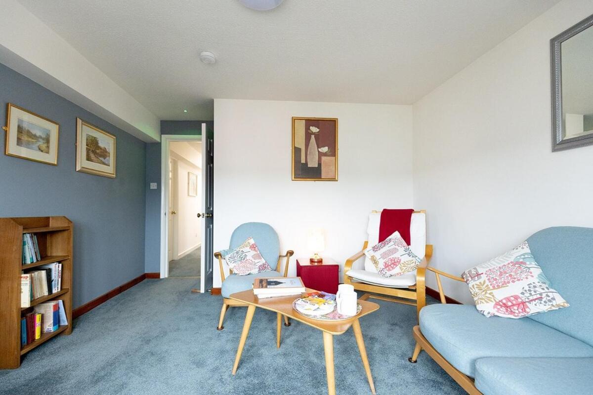 Katherines Court - Spacious Apartment With Rolling Hill Views Kendal Exterior foto